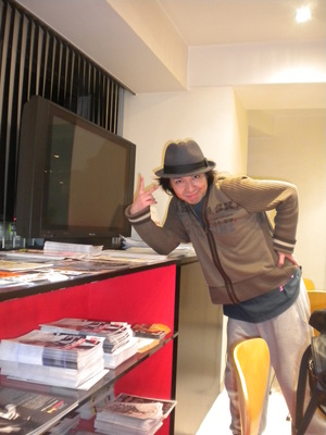 HIDETOMO.JPG