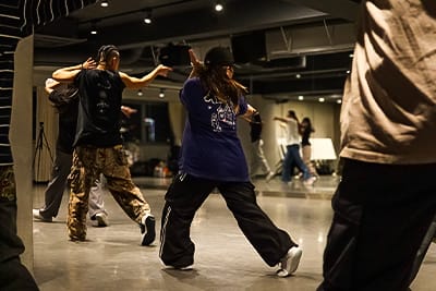 月間8000以上のレッスン!<br>全店、全ジャンルを自由に受けられるNOAダンスアカデミー