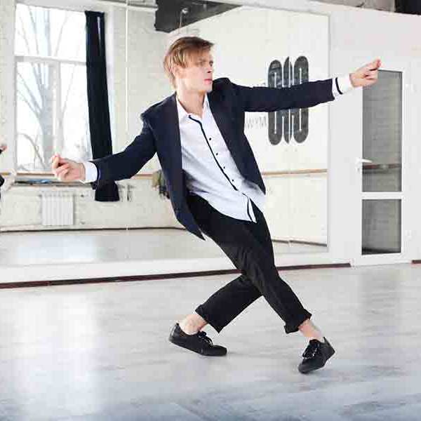 【ダンスを演出する】踊りの印象を決定づけるコリオグラファーとは？