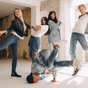 どうなってるの!?ブレイクダンスの代表的な技