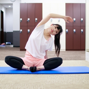 ダンスストレッチで柔軟な身体へ｜NOAダンスアカデミー