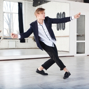 リヴァイバル！？New jack swing（ニュー・ジャック・スウィング）の魅力｜NOAダンスアカデミー