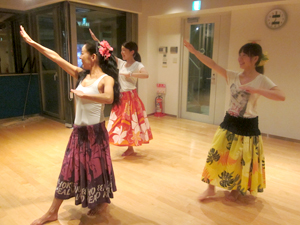 竹安真理子2.jpg